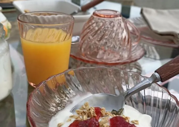 The Little Robin Bed & Breakfast Chevanceaux