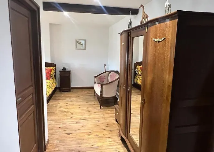 Bed & Breakfast The Little Robin Chevanceaux