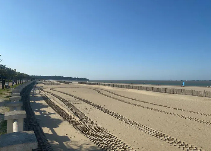 The Little Robin Bed & Breakfast 3*